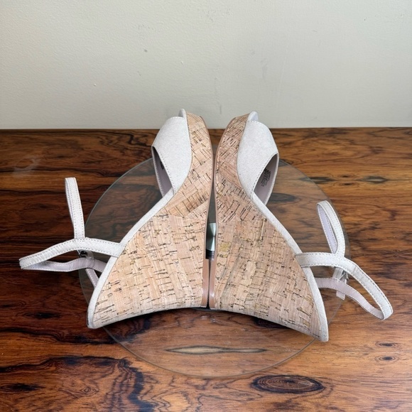 Charles By Charles David Lambert Sandals in Nude - Picture 16 of 16